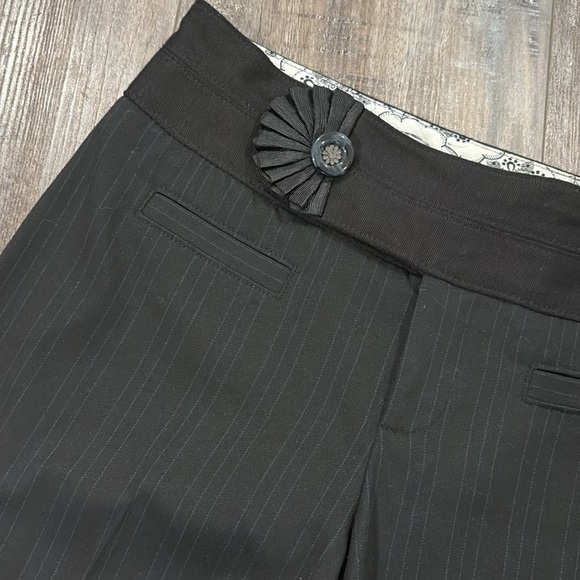 ANTHROPOLOGIE Cartonnier Black Pinstripe Slacks size 6 - Picture 6 of 9